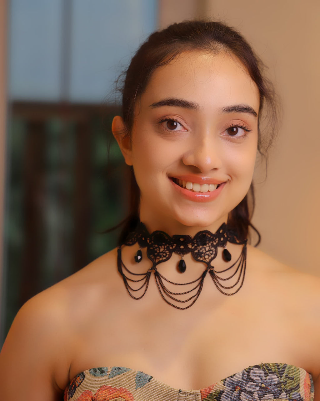 Lace Noir Choker