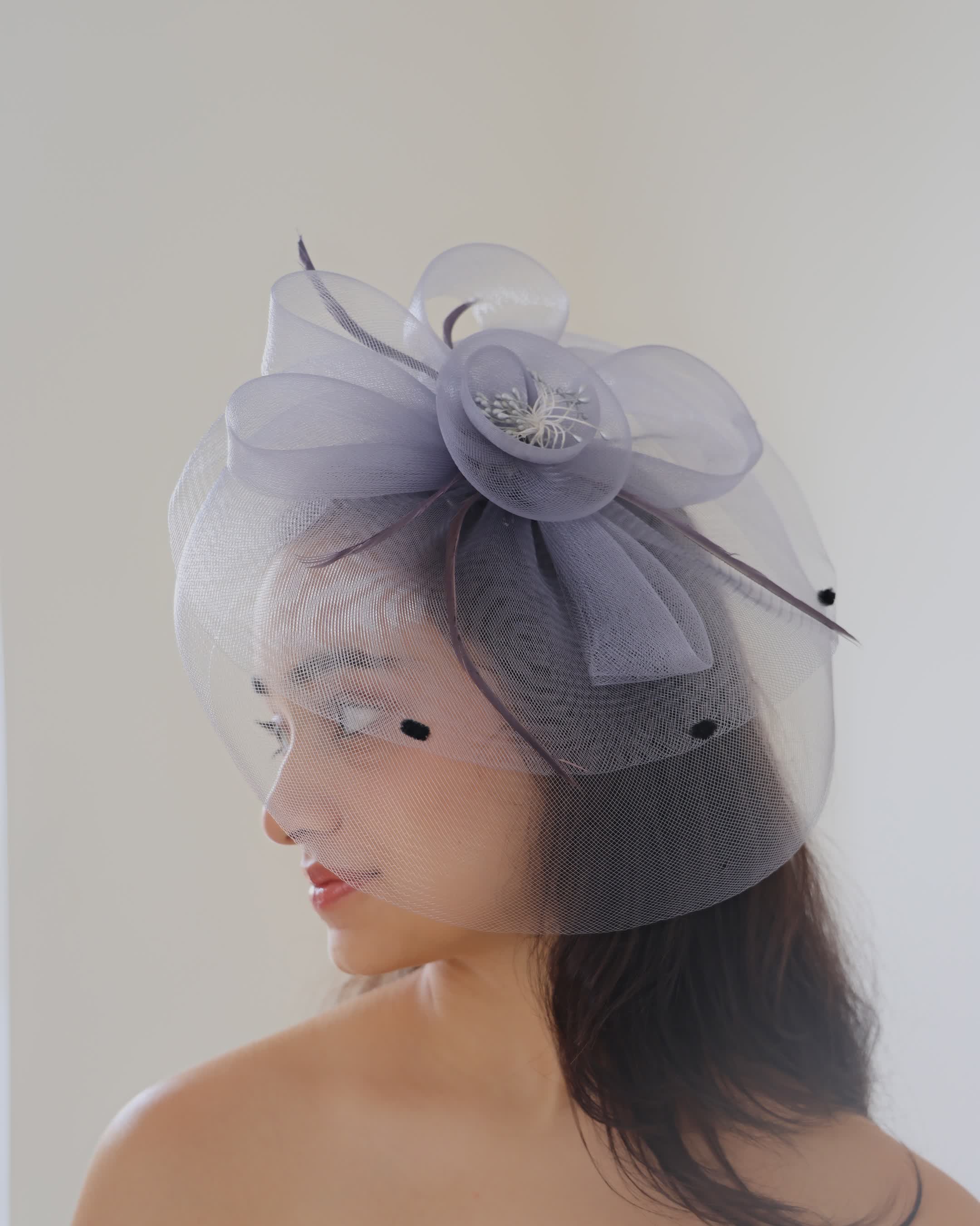Grey Fascinator Hair Clip