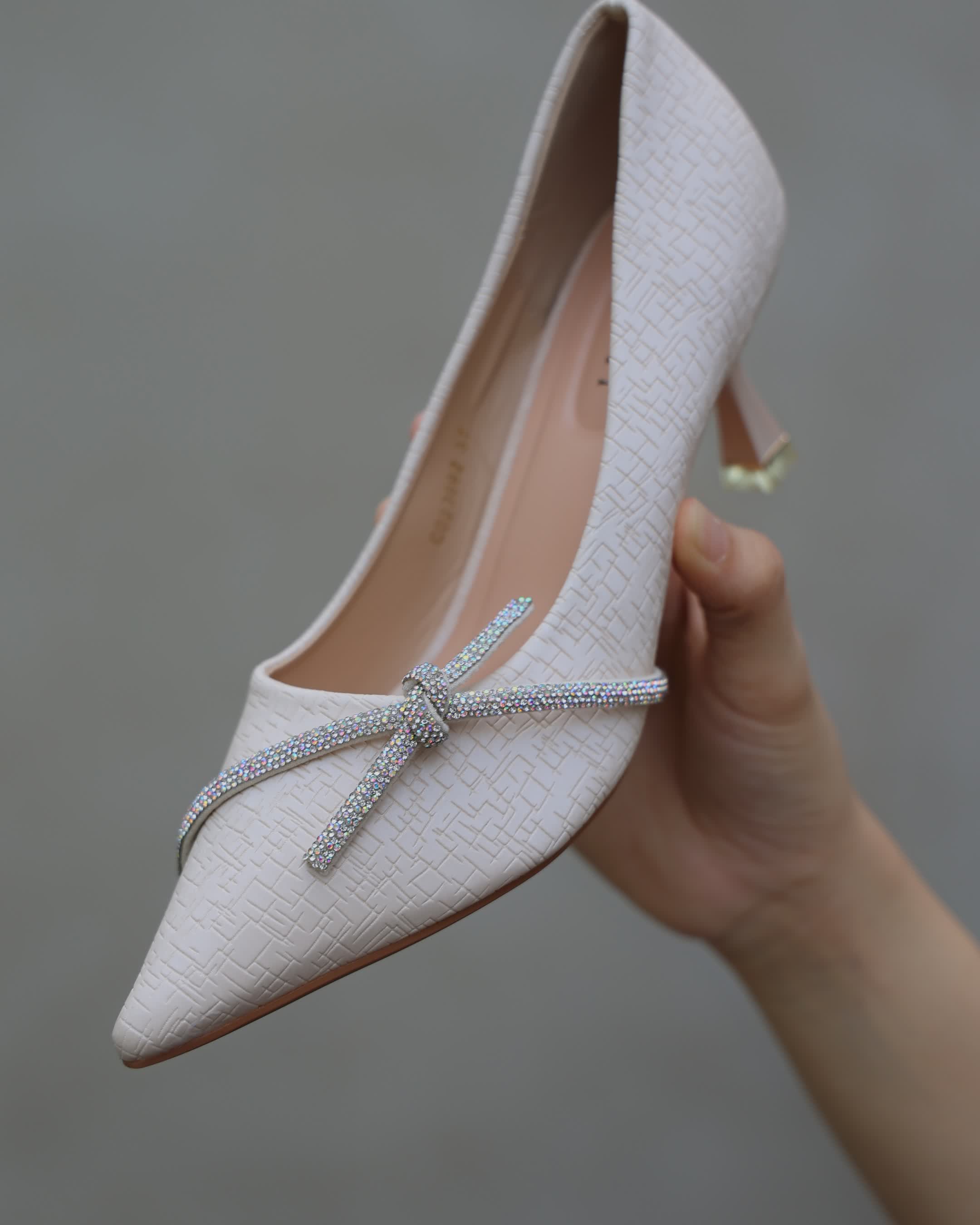 Light Beige Diamond Stilletos
