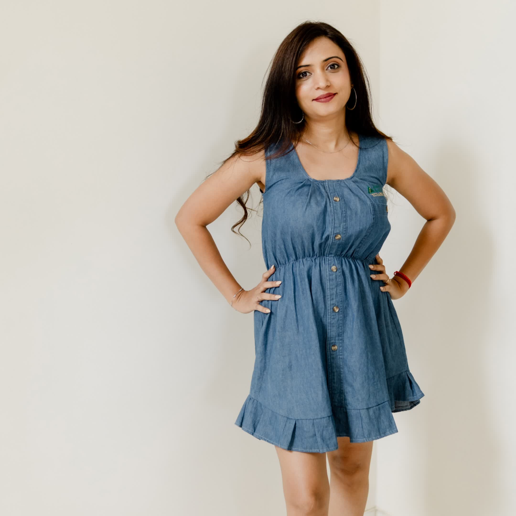 Short denim dress