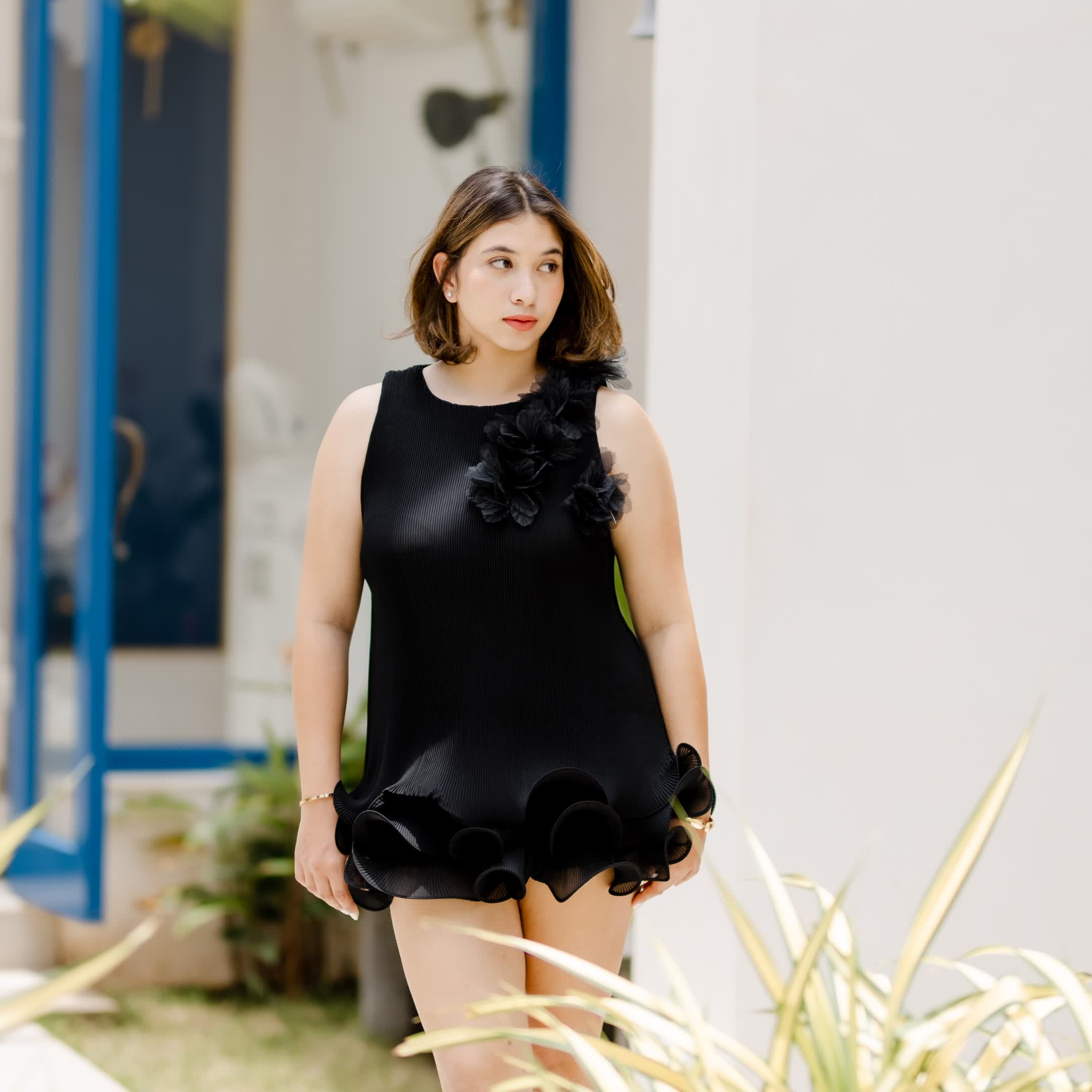 Black short dress